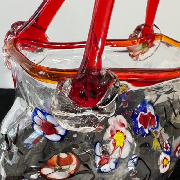 Murano Style Millefiori Red Art Glass Purse Blown Vase Centerpiece - Picture 4 of 4